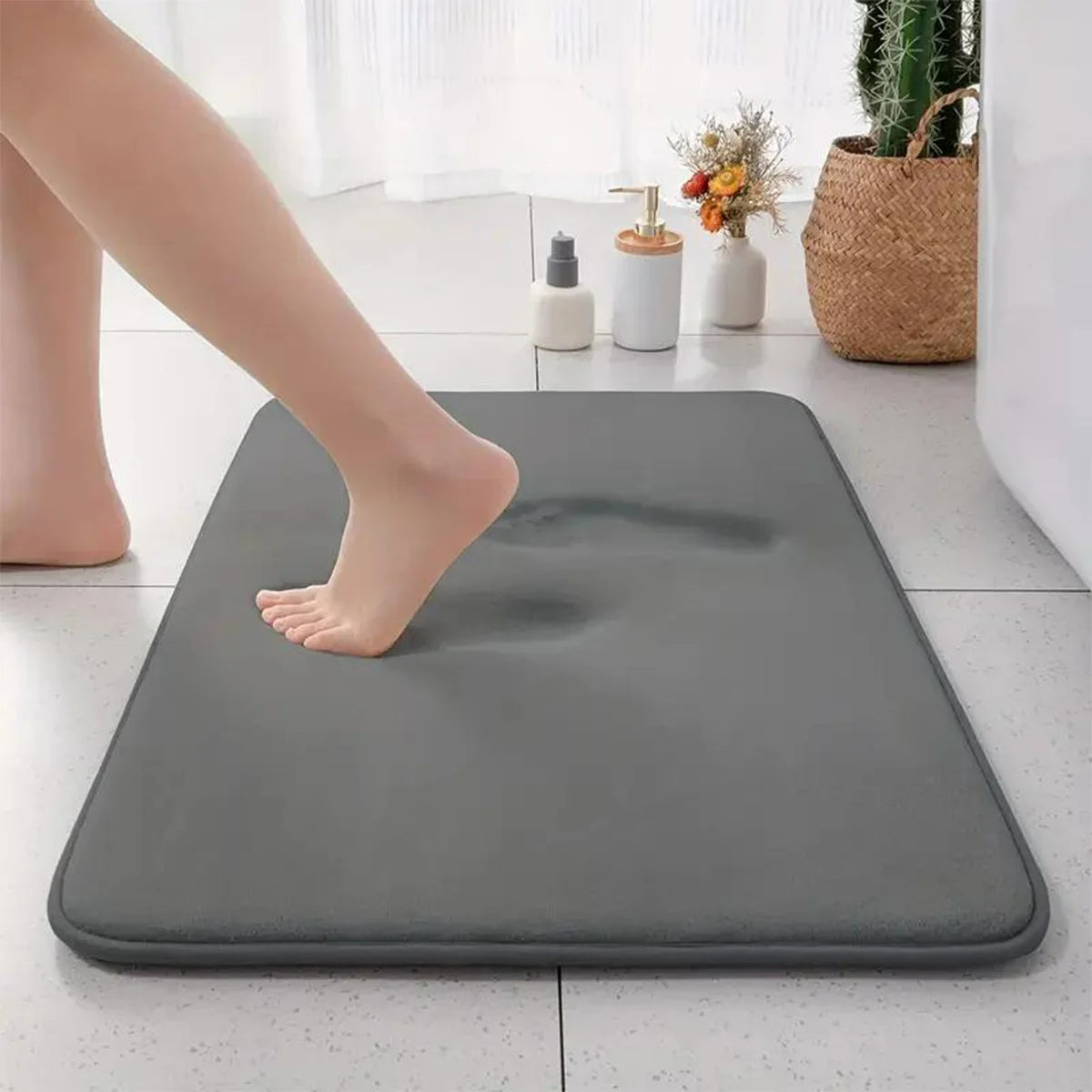 FamilyHomeDecor™ Memory Foam Bathroom Rug